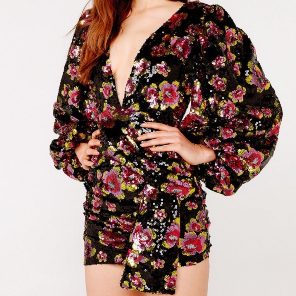 FOR LOVE & LEMONS SEQUIN DRESS✨